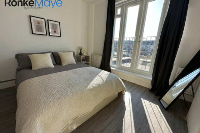 Braeside Road Room 3