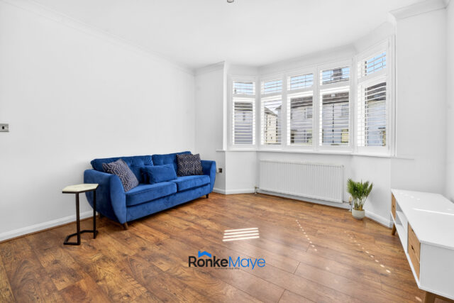 Beautiful 3 Bed House, Waite Davies Road, London, SE12