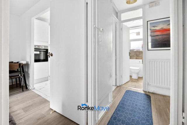 Bright Two-Bed Flat in Crystal Palace